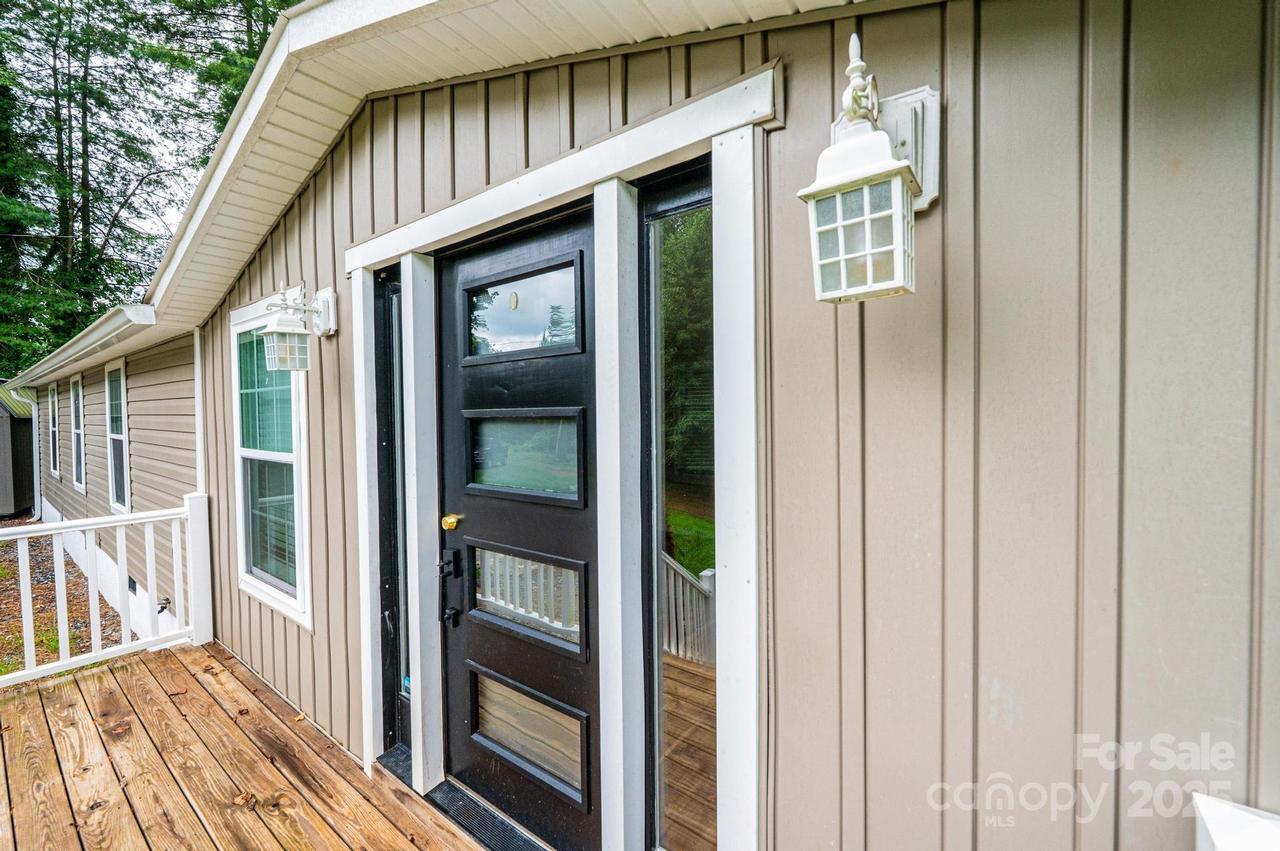 1690 Falls Rd., Valdese, NC 28690