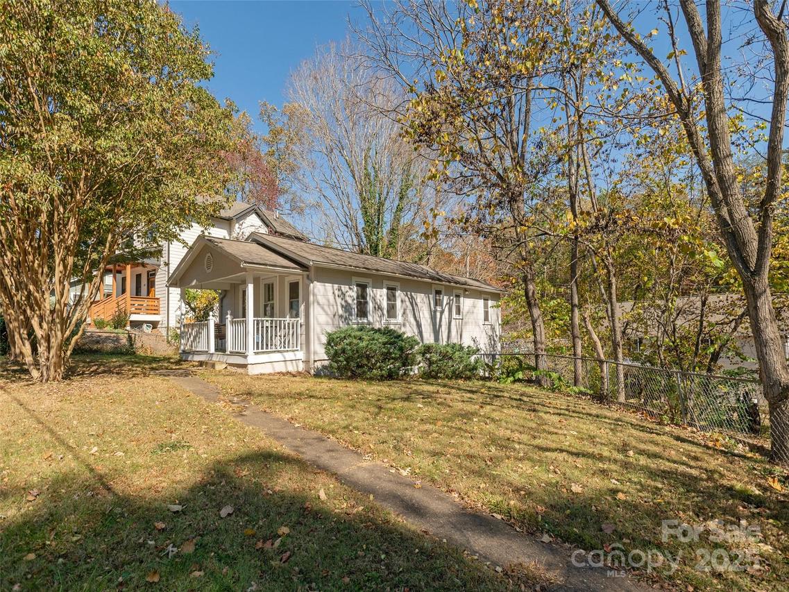 80 Pershing Rd., Asheville, NC 28805