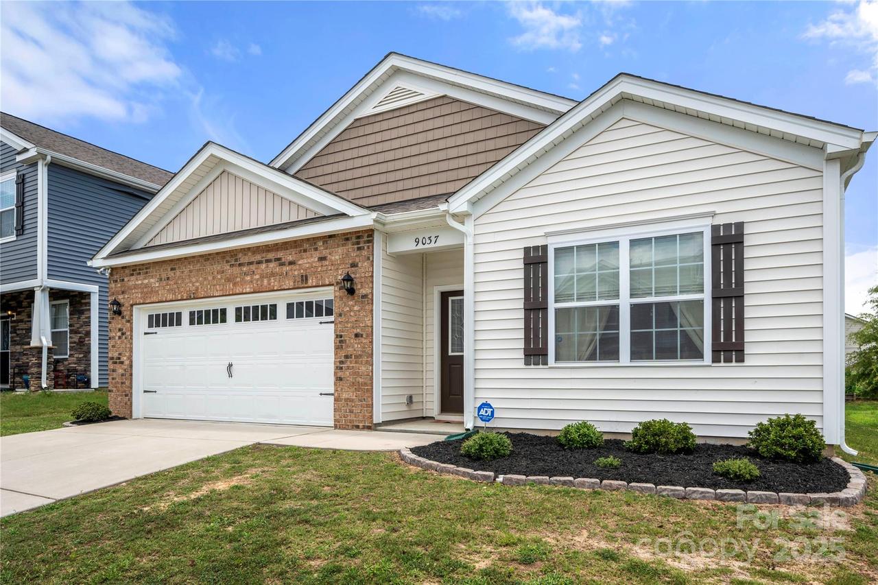 9037 Remnick Dr., Gastonia, NC 28056