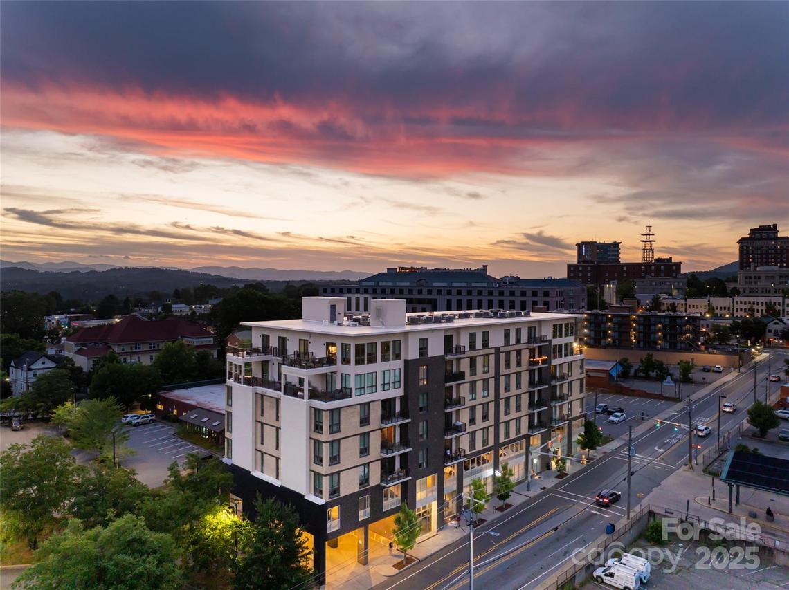 45 Asheland Ave. #402, Asheville, NC 28801