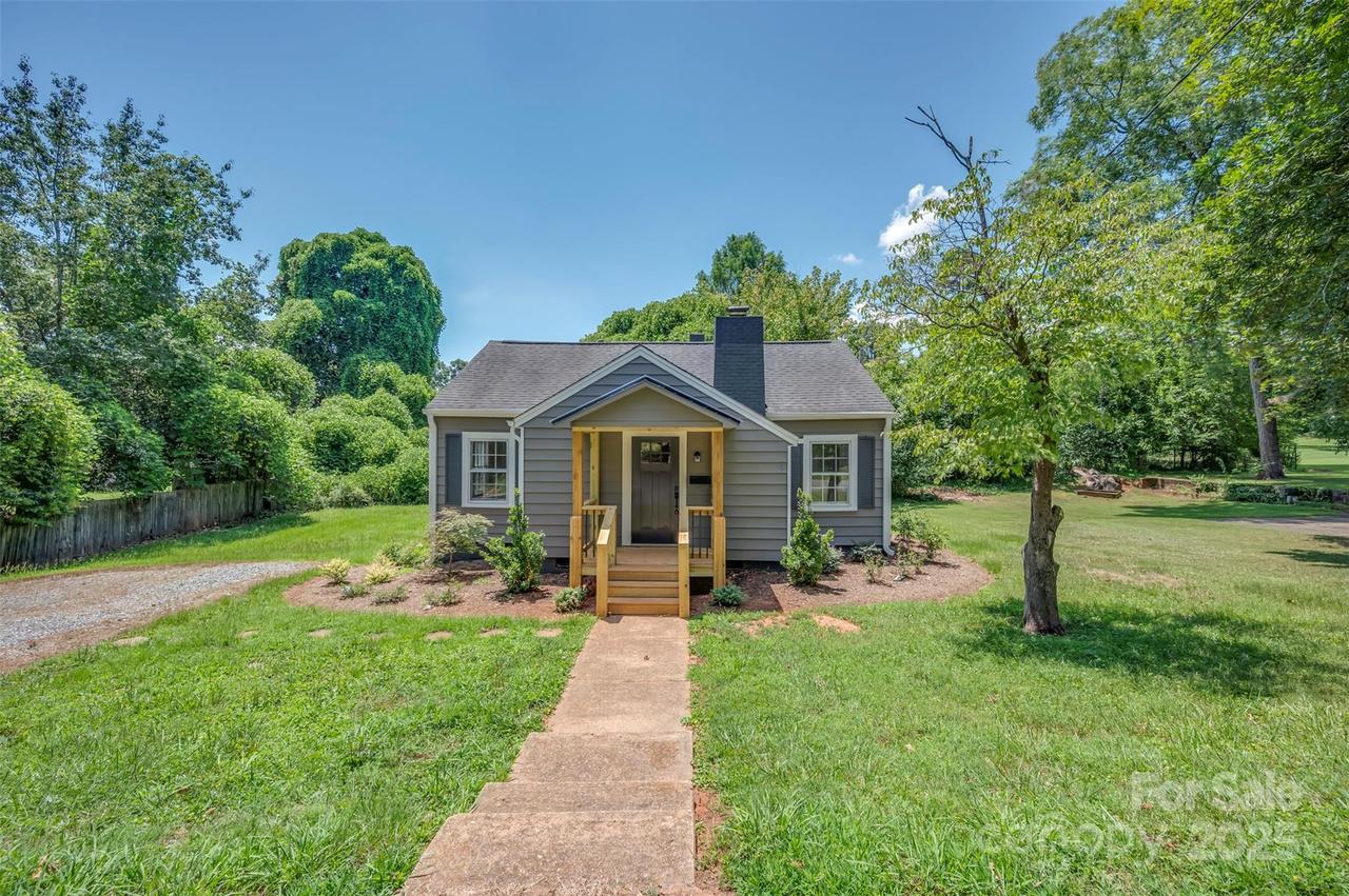 234 Bentwood Dr., Forest City, NC 28043