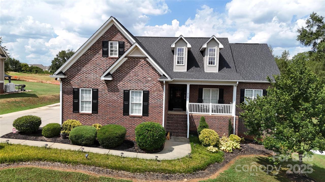 918 Huntington Hills Dr., Lincolnton, NC 28092