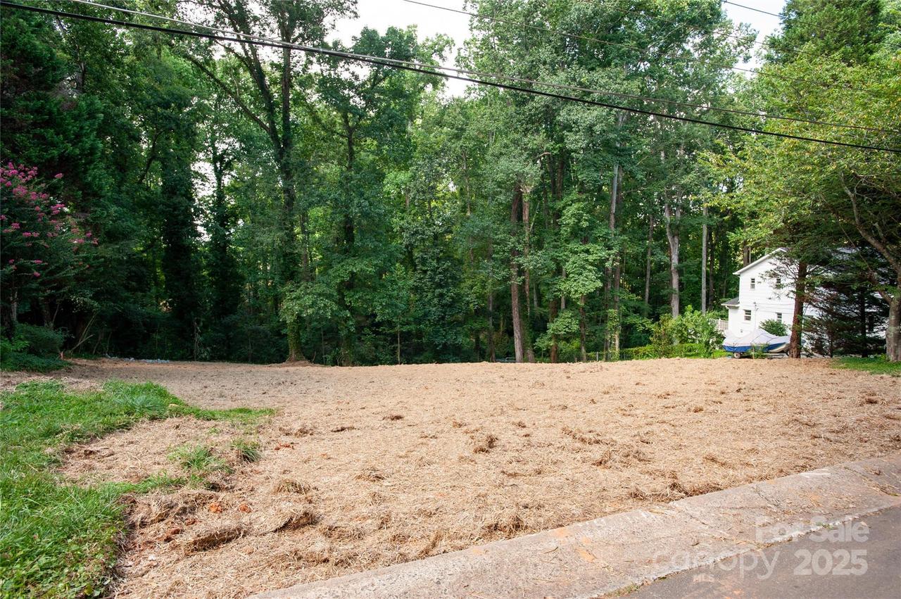 137 Meadowbrook Ln. #4, Davidson, NC 28036