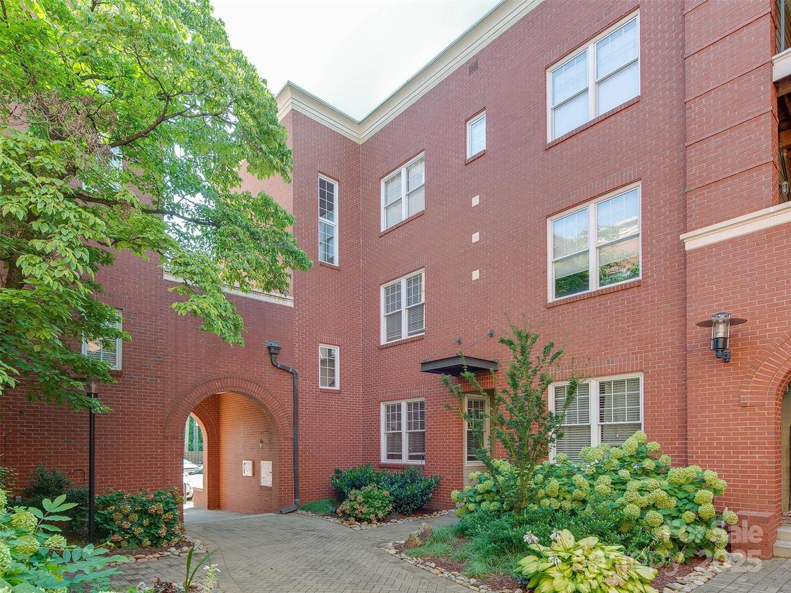 400 Clarice Ave. #175, Charlotte, NC 28204