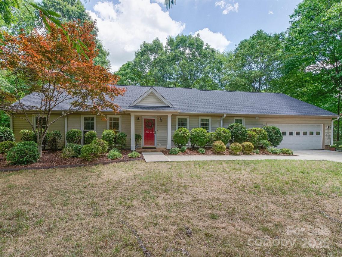 8413 Wellington Ln., Harrisburg, NC 28075