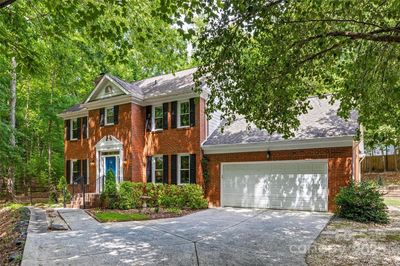605 Giles Ct., Matthews, NC 28105