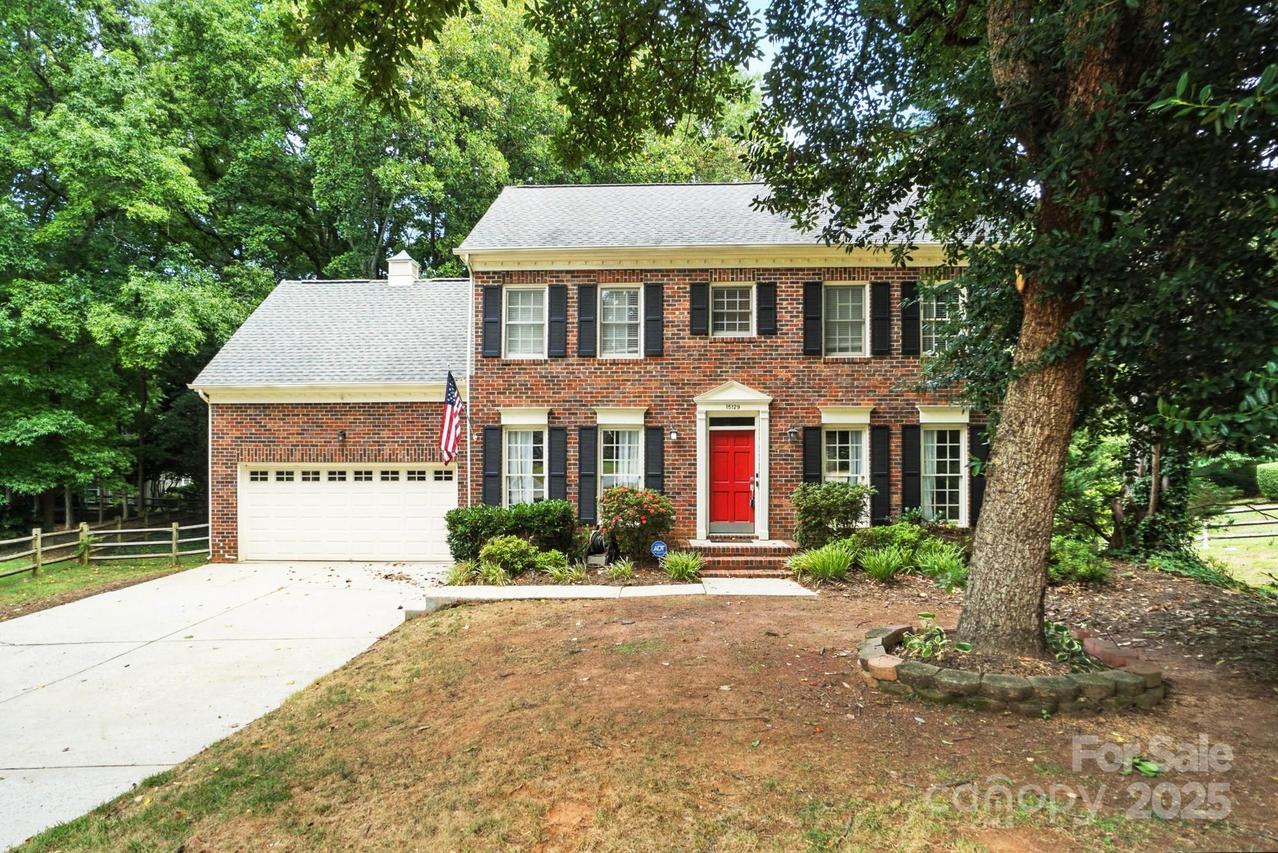 15129 Chewtonglen Ln., Huntersville, NC 28078