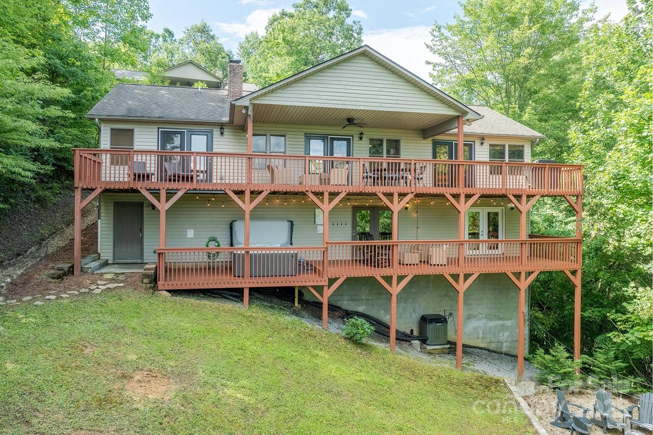 188 Blue Ridge Overlook Dr., Brevard, NC 28712