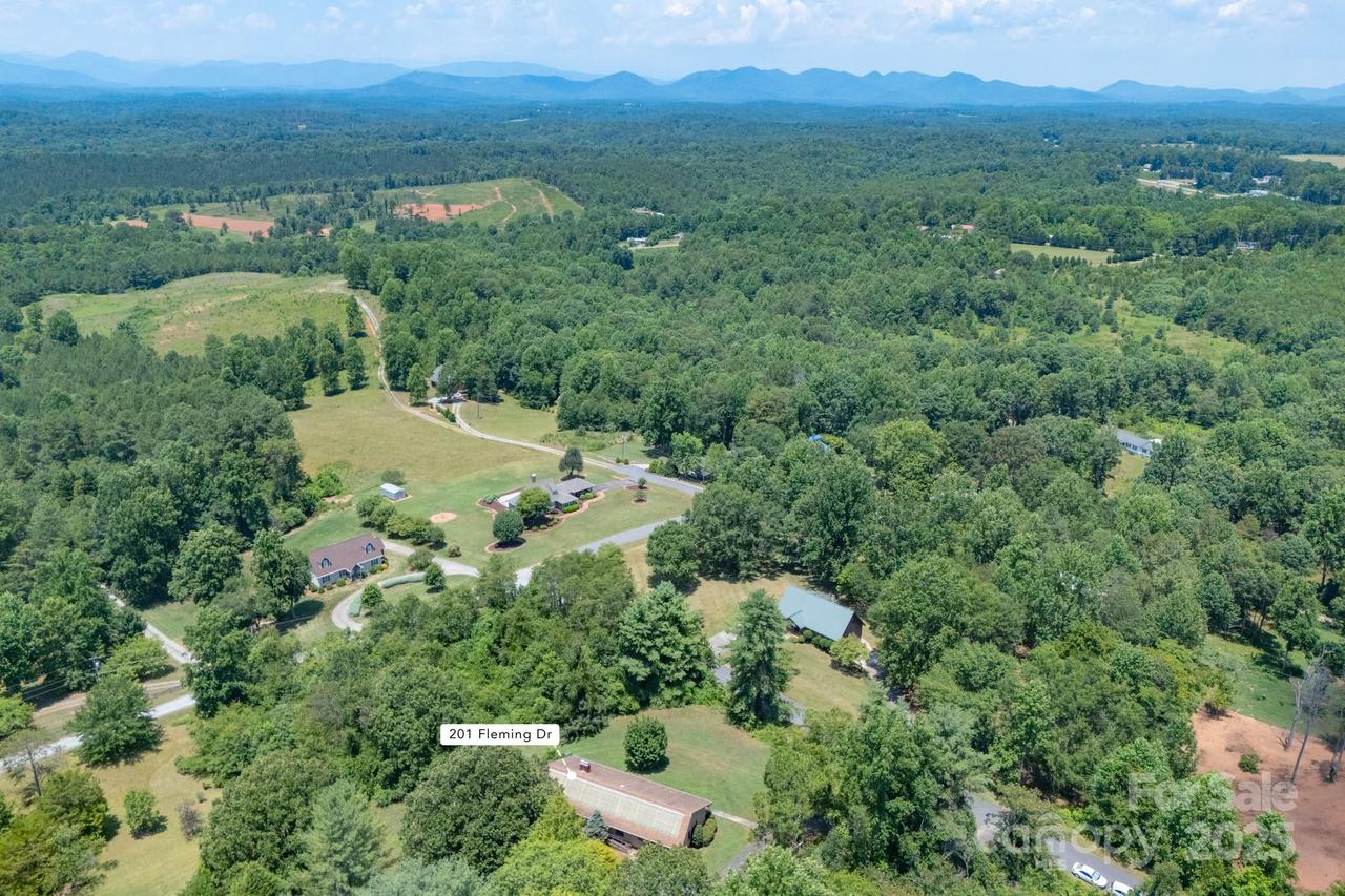 201 Fleming Dr., Rutherfordton, NC 28139