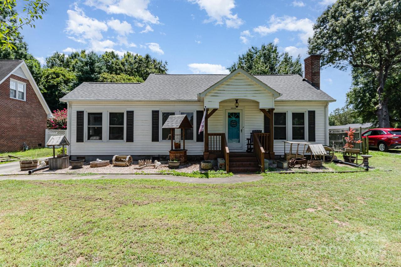1306 Brantley Rd., Kannapolis, NC 28083