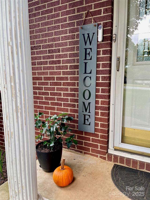 122 Eastview St., Hudson, NC 28638