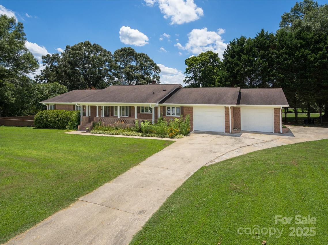 5486 E Highway 27 Hwy., Iron Station, NC 28080