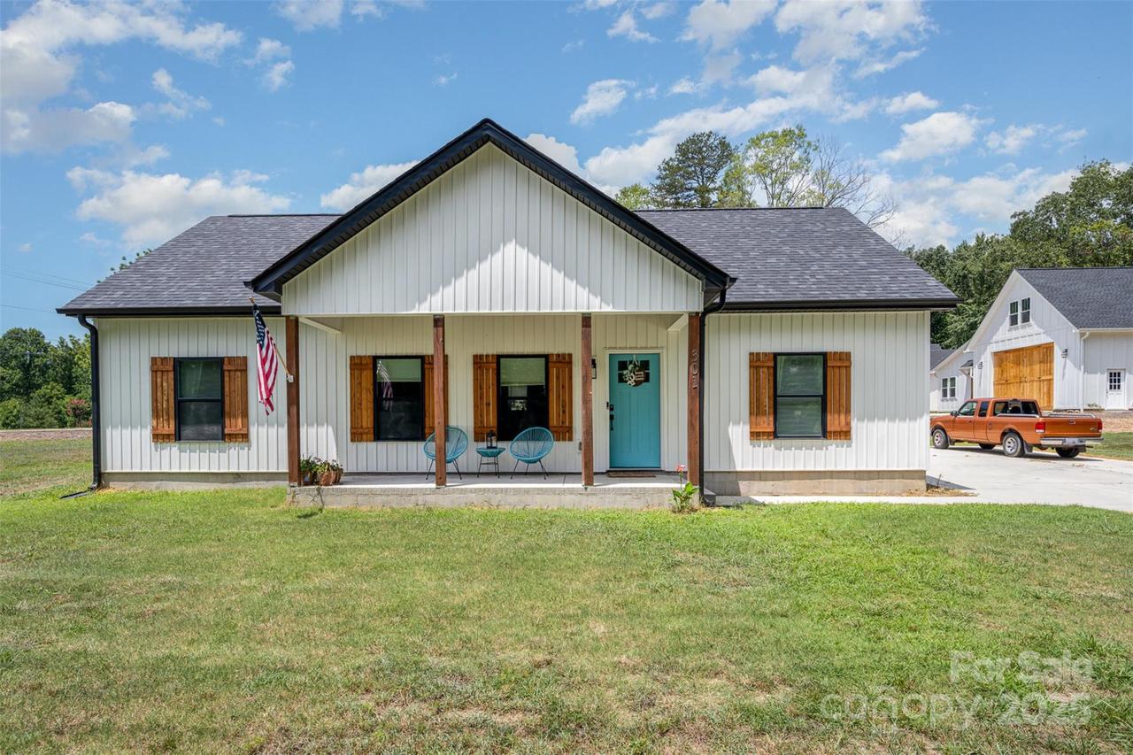 301 China Grove Rd., Kannapolis, NC 28083