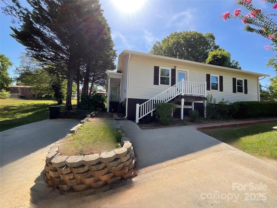106 N Tracy St., Kings Mountain, NC 28086