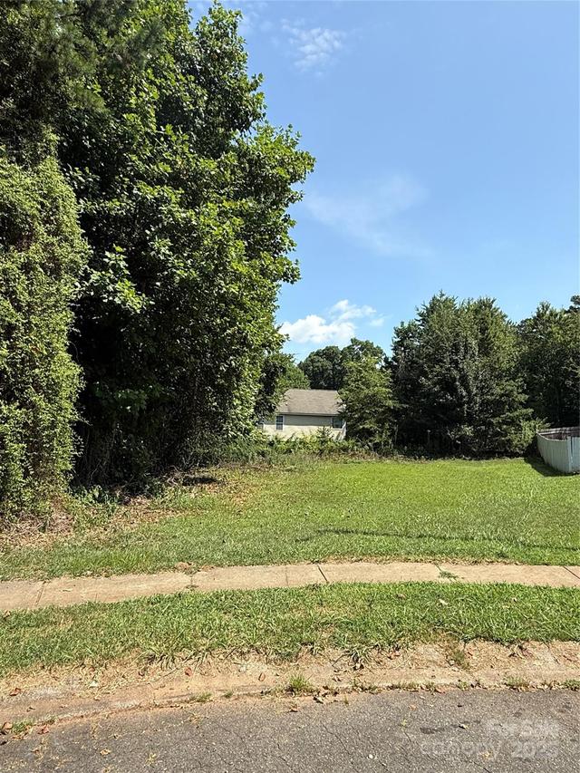 8124 Pozzi Rd., Charlotte, NC 28216