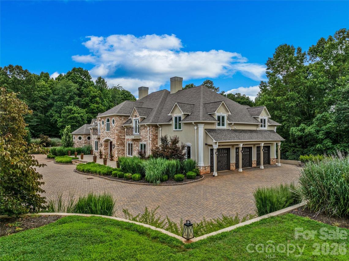 1090 Pearidge Rd., Bostic, NC 28018