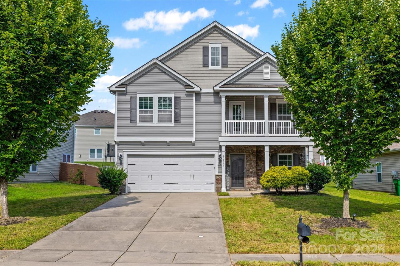 10426 Kempsford Dr., Charlotte, NC 28262