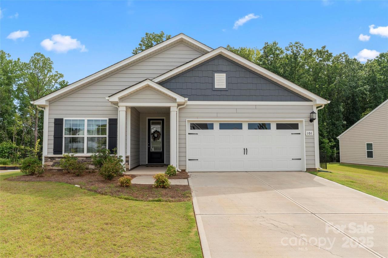 101 S Sina St., Troutman, NC 28166