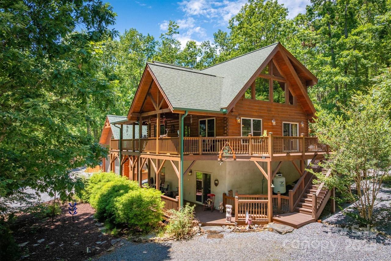 203 Mountain Vista Dr., Nebo, NC 28761