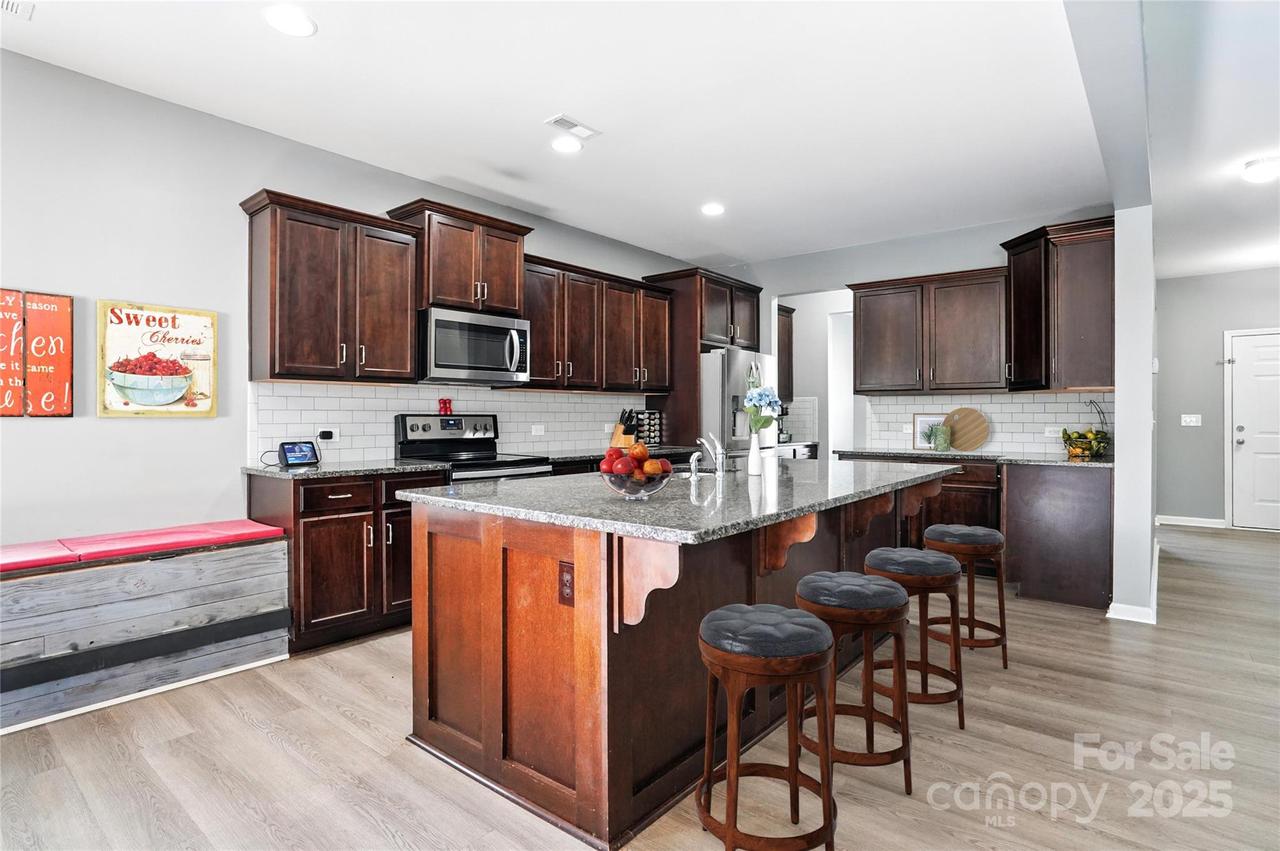 6405 Fawn Crest Dr., Waxhaw, NC 28173