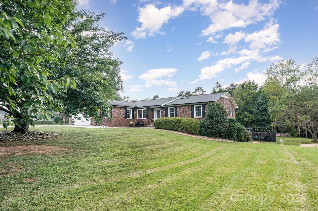 197 Sain Rd., Statesville, NC 28625