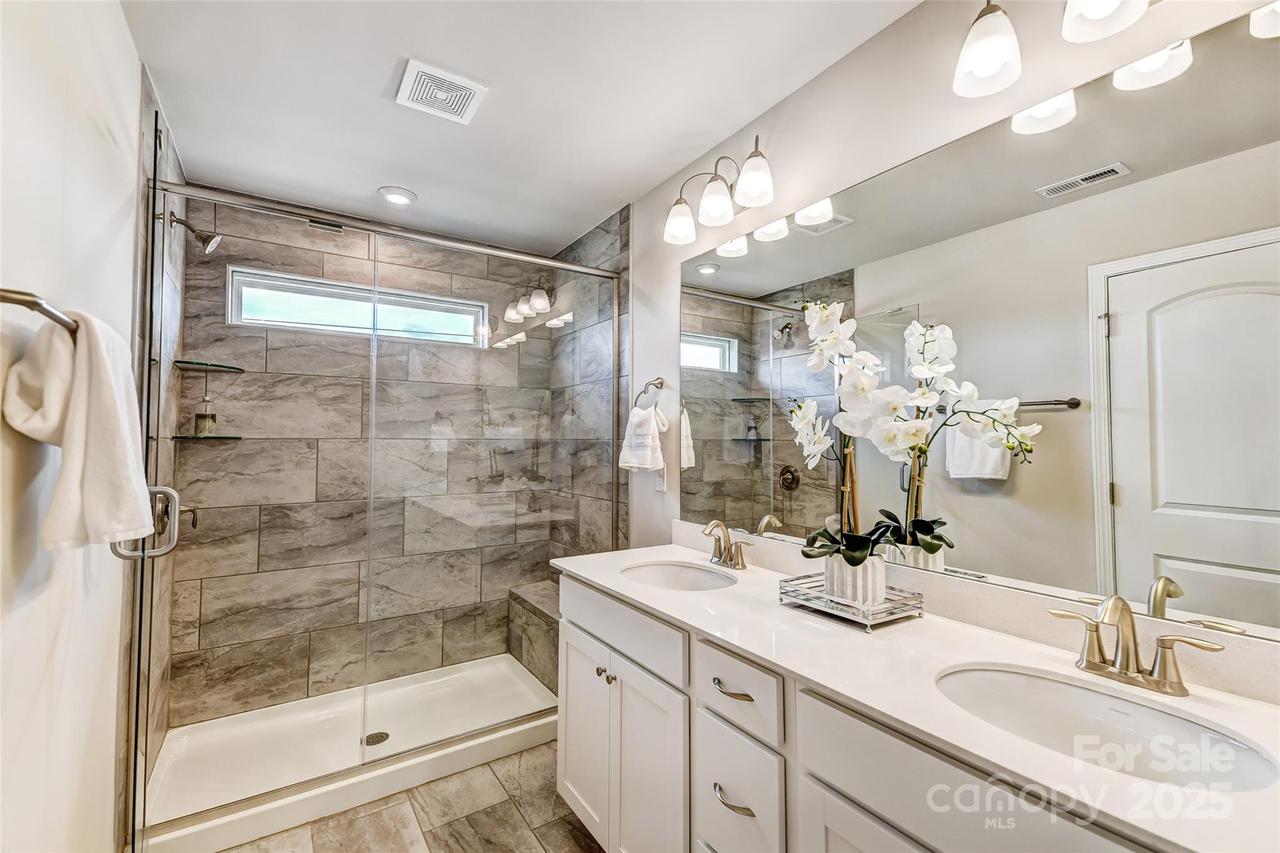 2648 Selbourne Dr., Gastonia, NC 28052