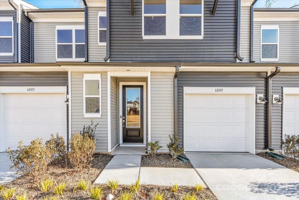 6009 Longar Ln., Charlotte, NC 28269