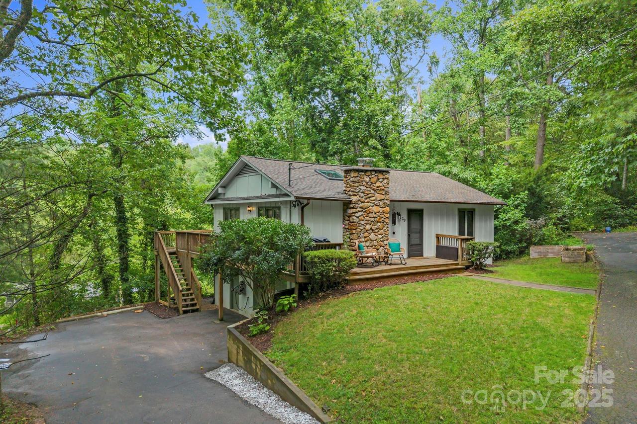 39 Spooks Branch Extension, Asheville, NC 28804