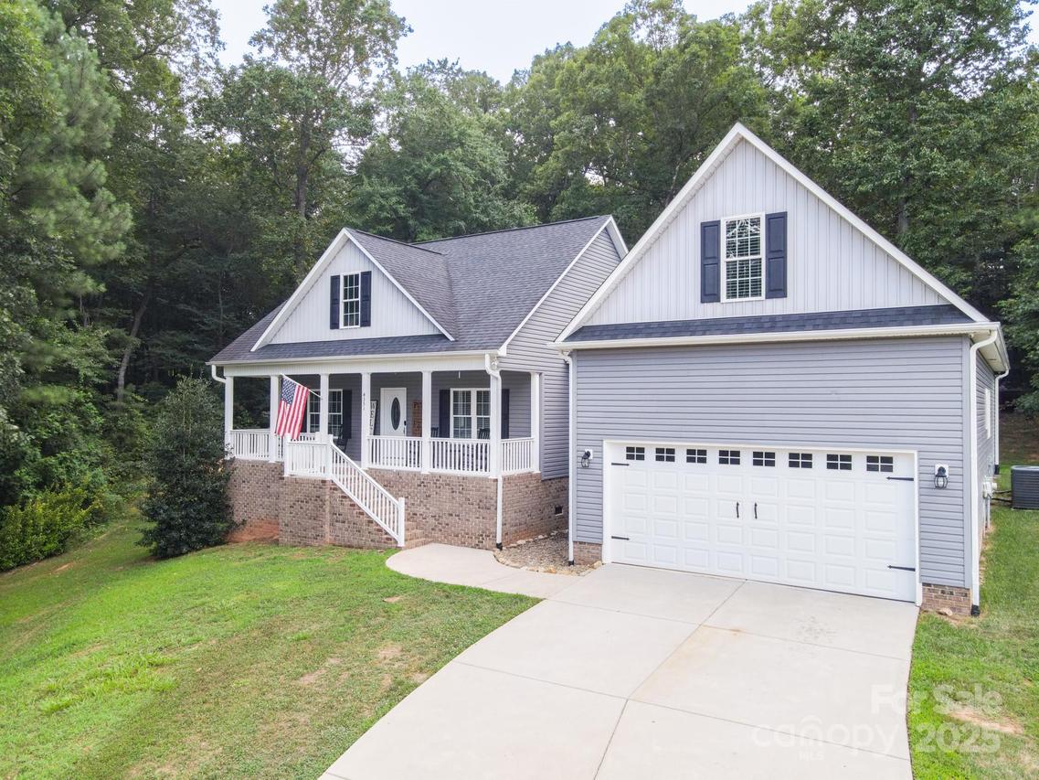 4351 Dusty Ridge Ct., Denver, NC 28037