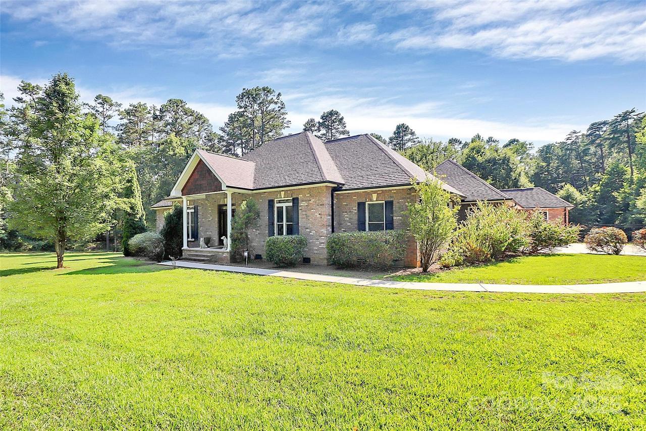 320 Lake Lynn Rd., Concord, NC 28025