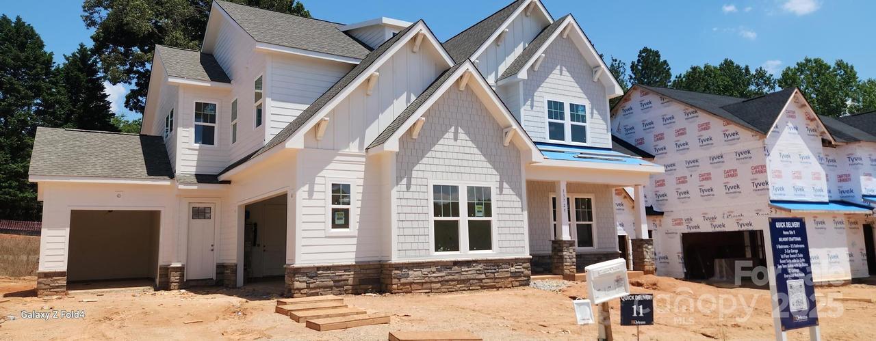13729 Glennmayes Dr., Huntersville, NC 28078