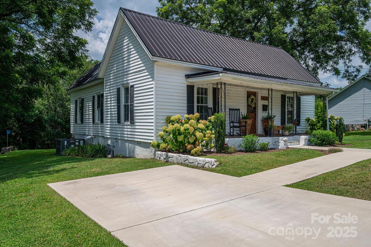 622 Grier St., Lincolnton, NC 28092