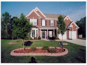 5842 Crimson Oak Ct., Harrisburg, NC 28075