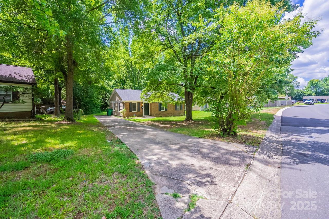 6622 Water Mill Ct., Charlotte, NC 28215