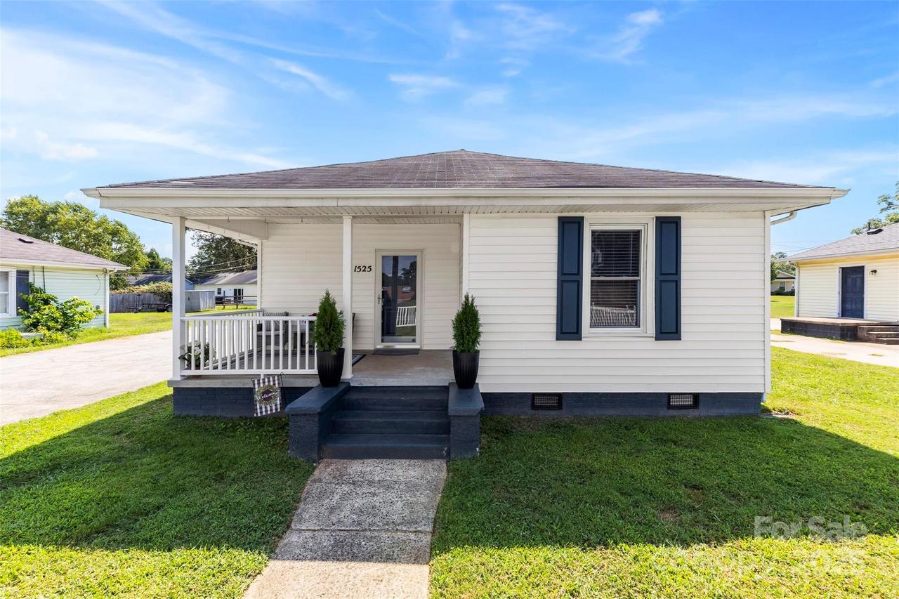 1525 Perfection Ave., Belmont, NC 28012