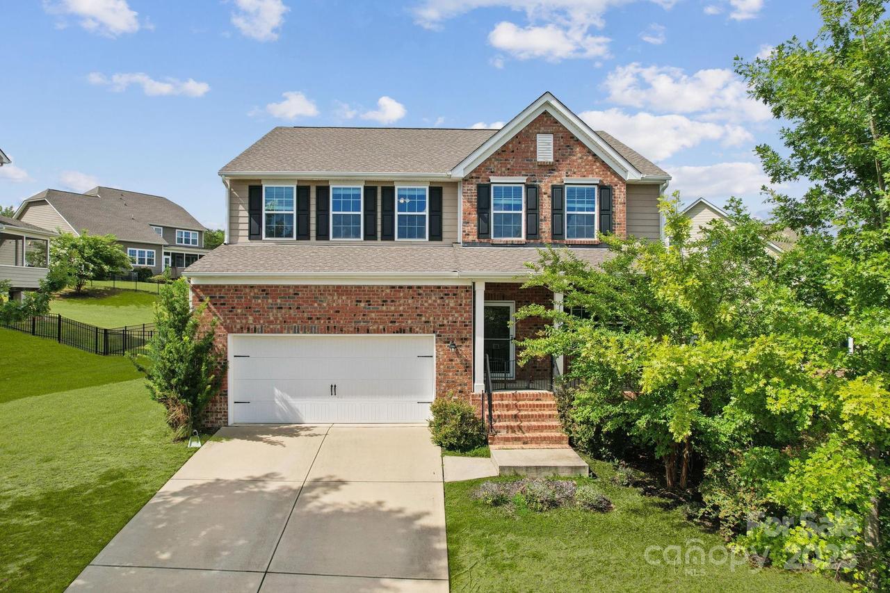 16304 Thoroughbred Trace Ln., Charlotte, NC 28278