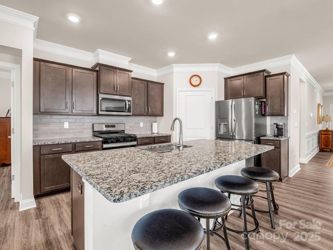 134 Fox Cove Rd., Hendersonville, NC 28792