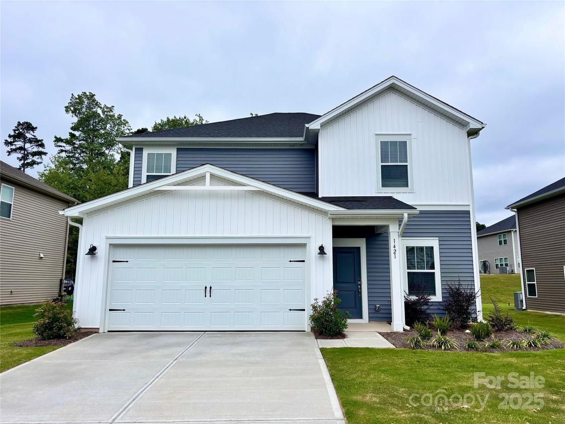 1421 Windy Park Dr., Stanley, NC 28164