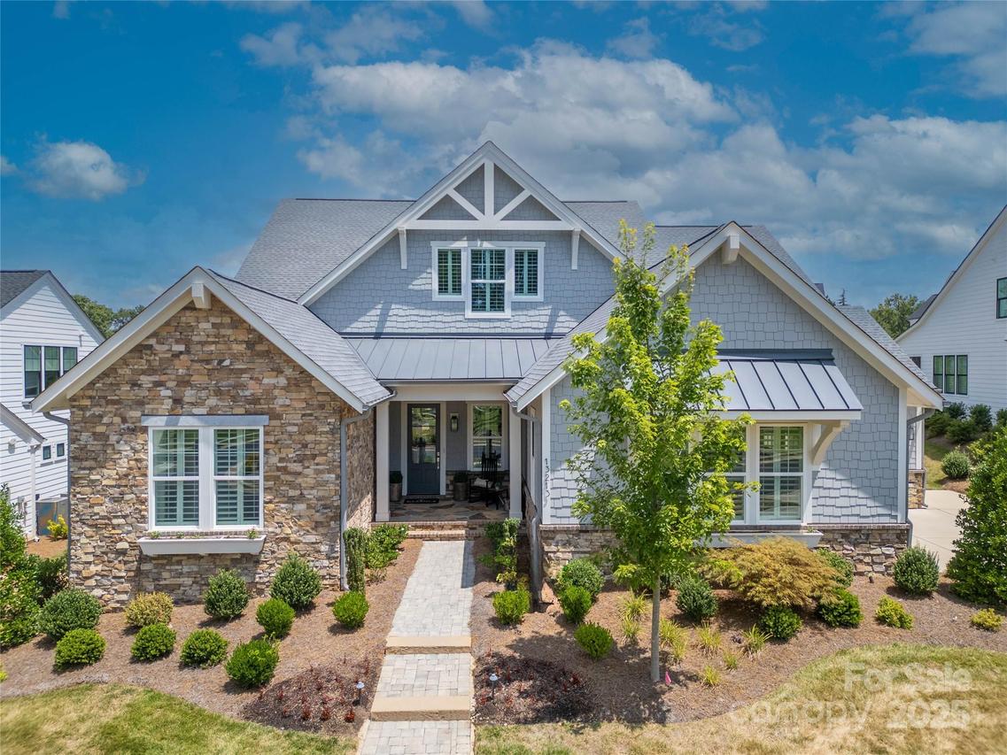 13213 Oak Farm Ln., Huntersville, NC 28078