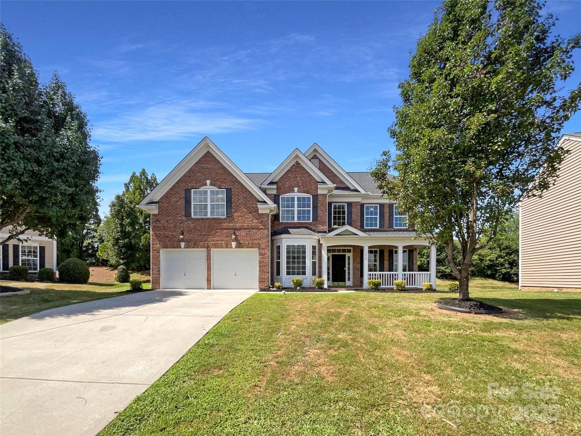 1915 Birchbrook Ct., Harrisburg, NC 28075