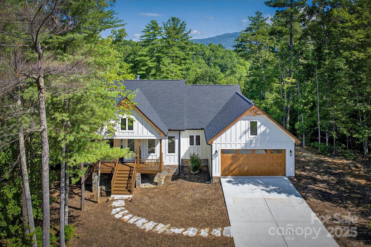 217 Sycamore Dr., Nebo, NC 28761