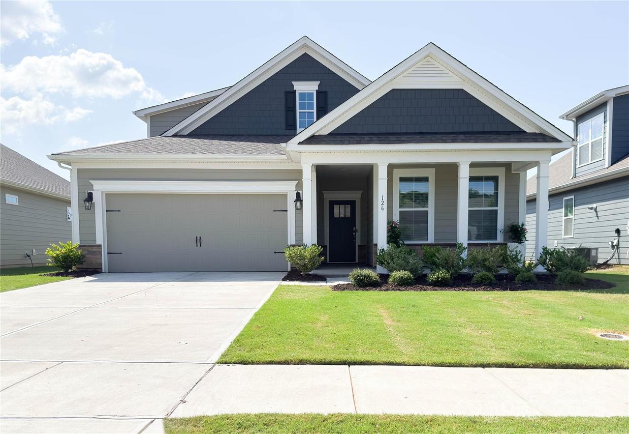 126 Ari Ave., Troutman, NC 28166