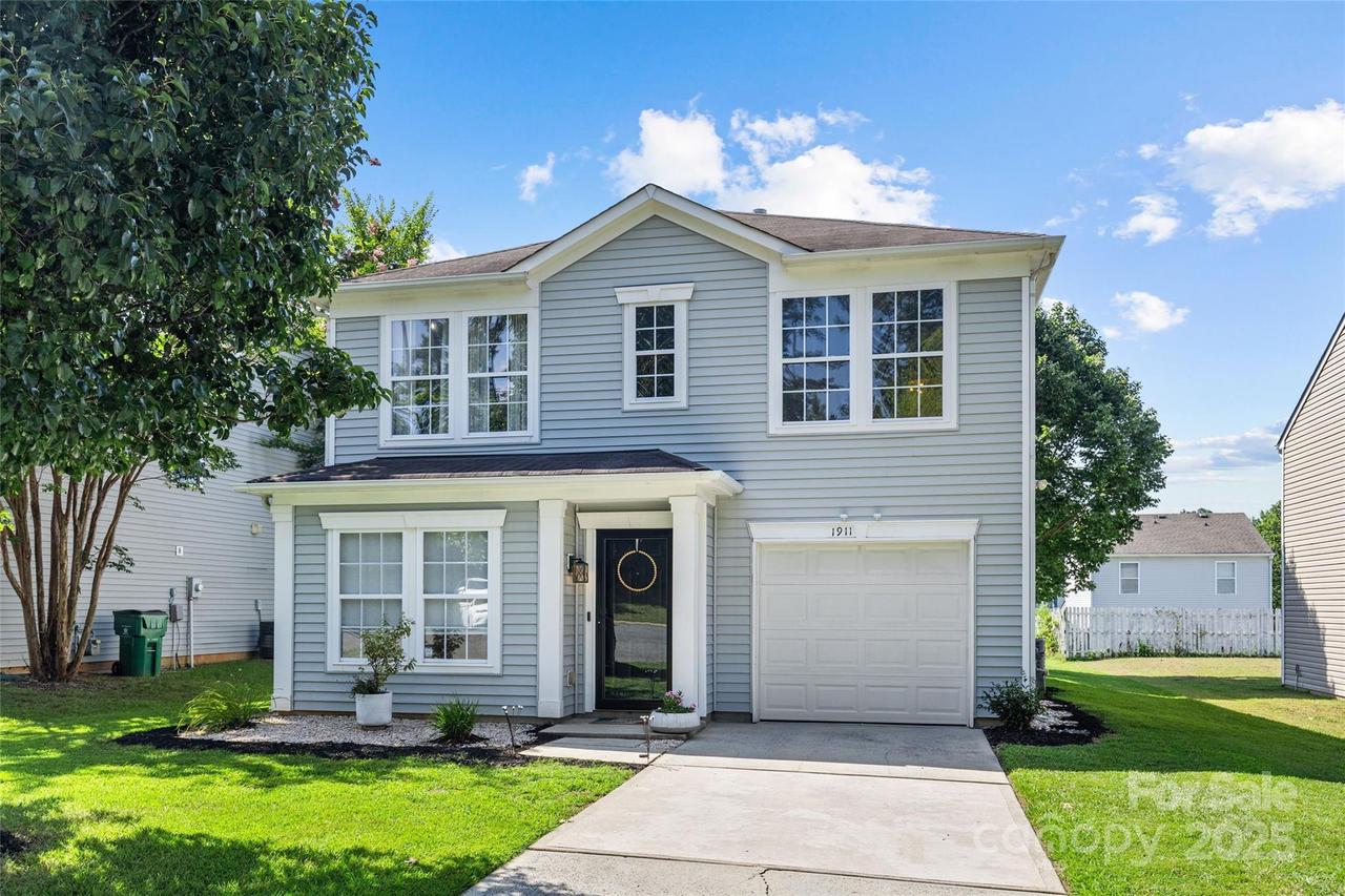 1911 Almond Hills Dr., Charlotte, NC 28262