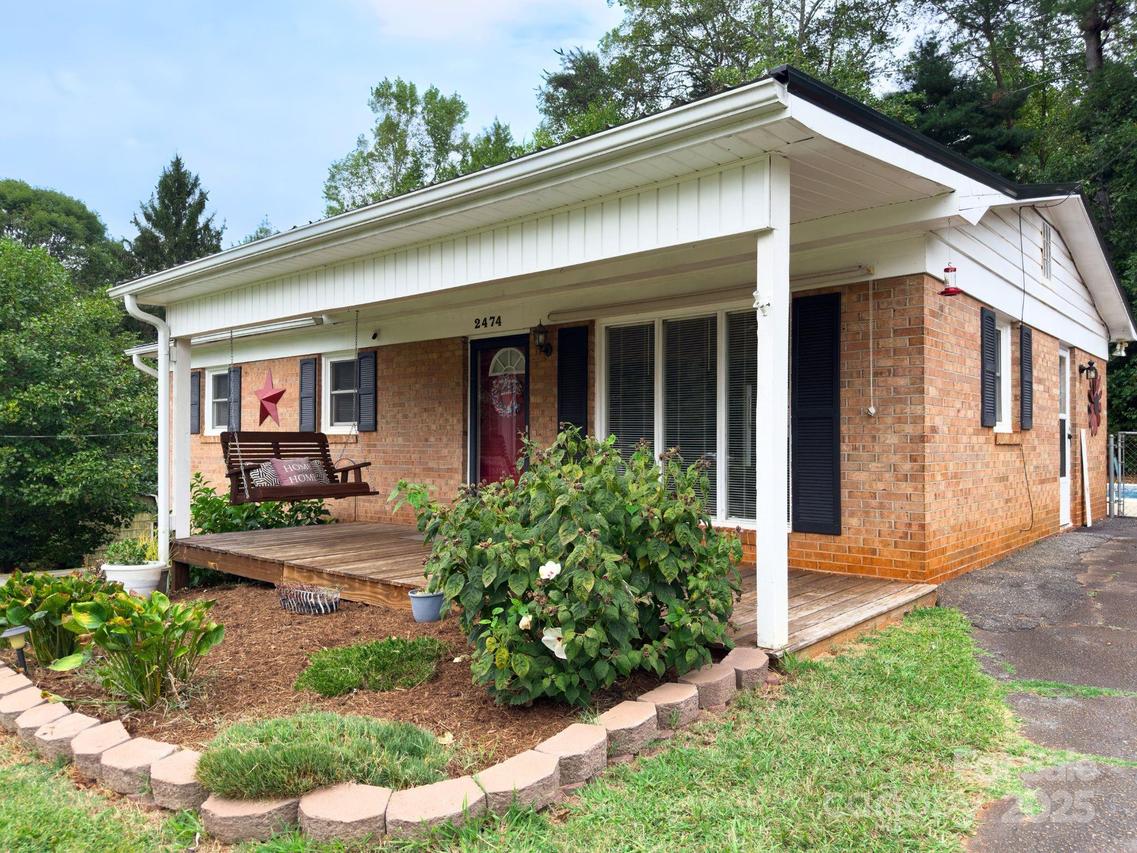 2474 Greenway St., Lenoir, NC 28645