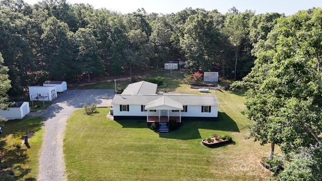 3600 Ray Danner Rd., Maiden, NC 28650
