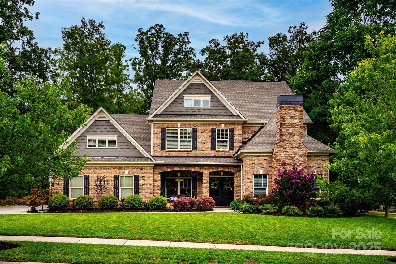 11915 Red Sorrell Ln., Huntersville, NC 28078
