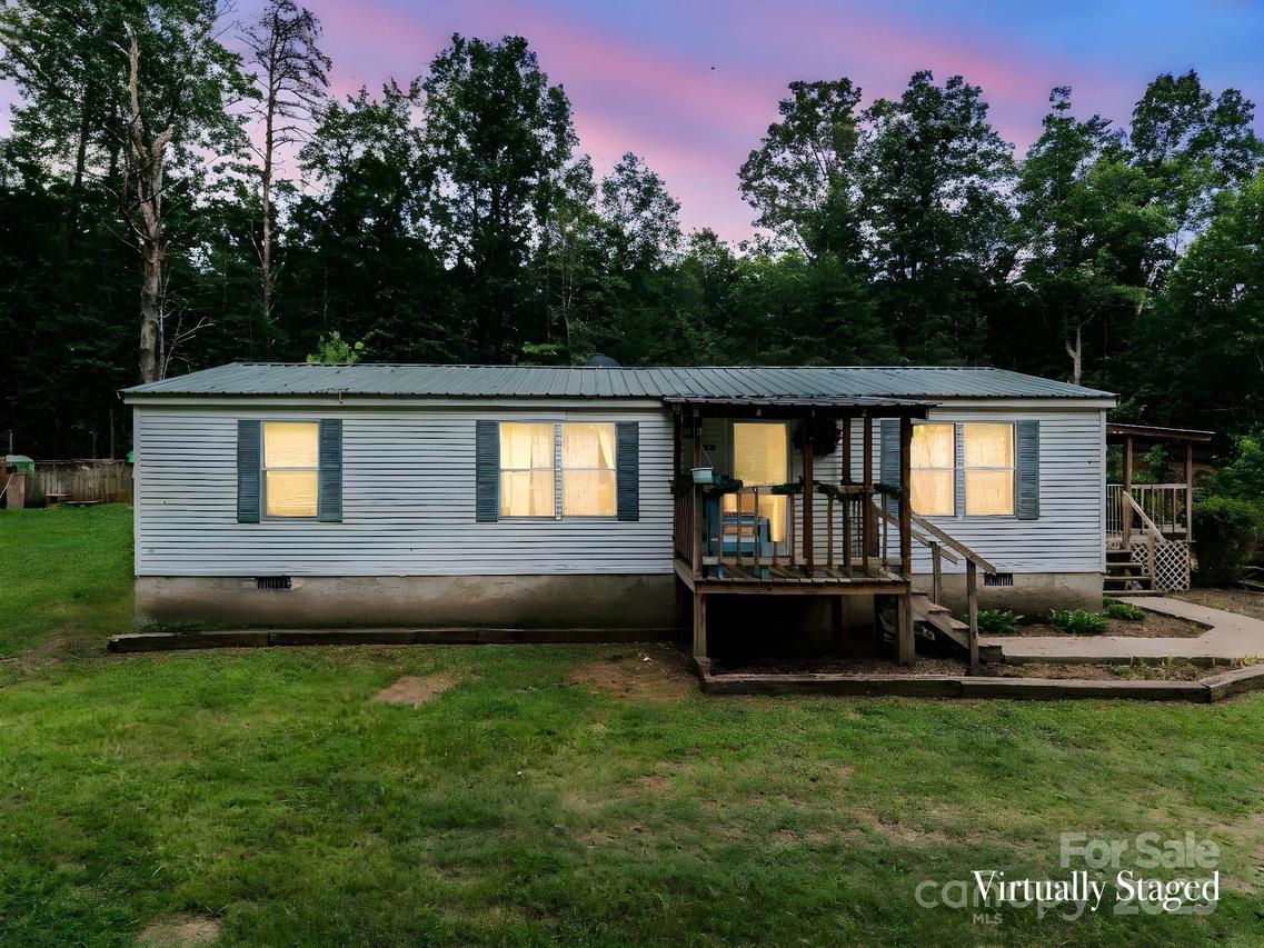 214 Alpine St., Connelly Springs, NC 28612