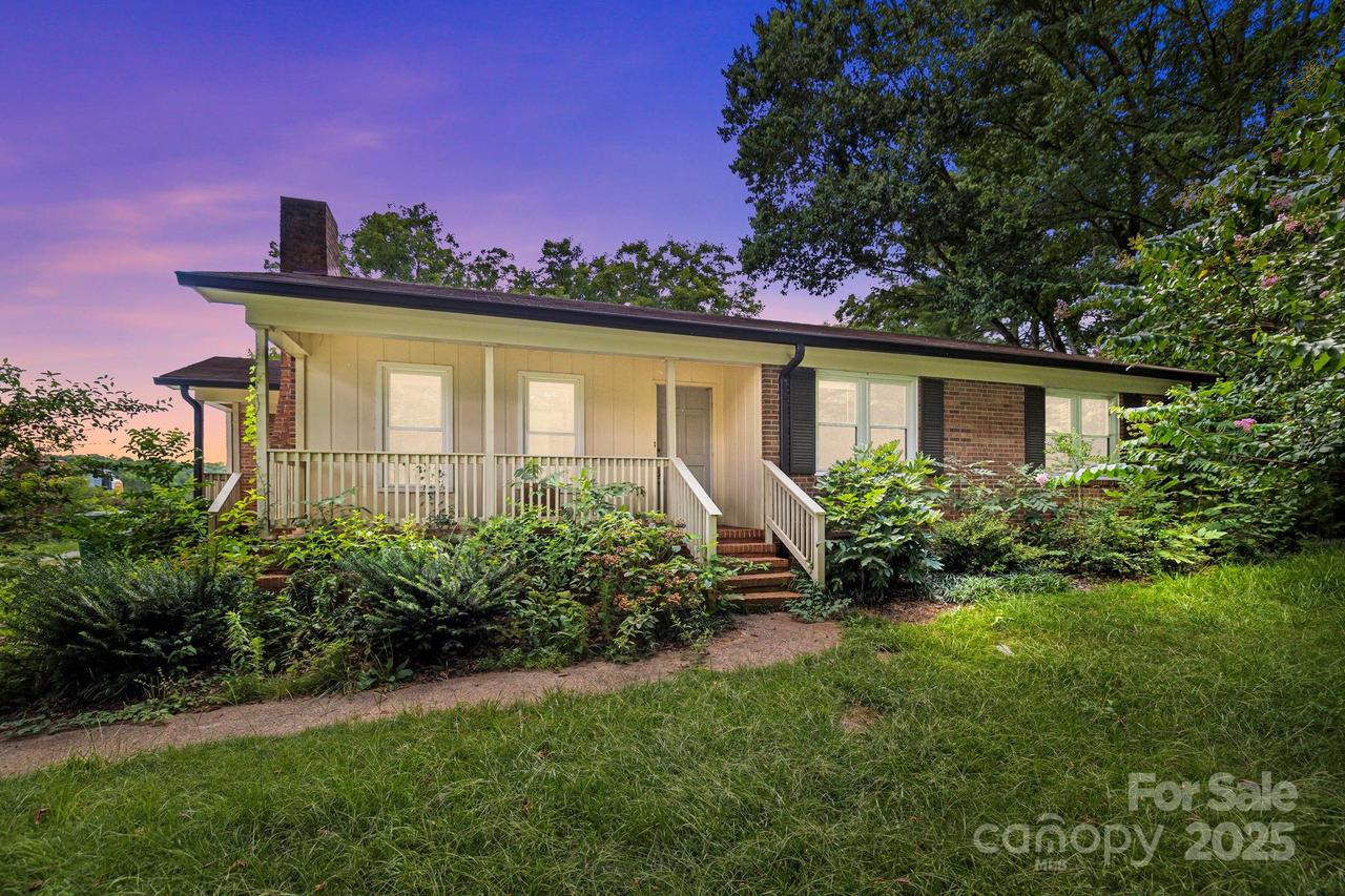 8321 Starnes Randall Rd., Charlotte, NC 28215