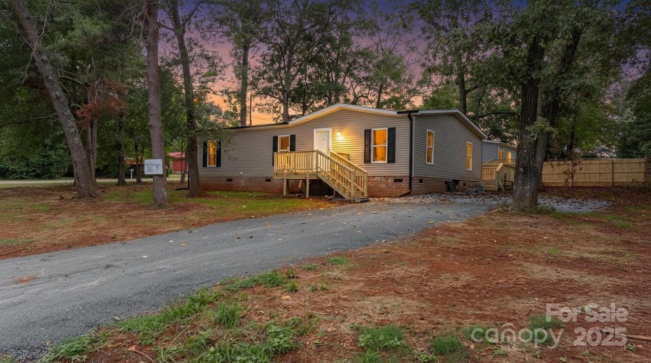 536 Lincoln View Rd., Lincolnton, NC 28092