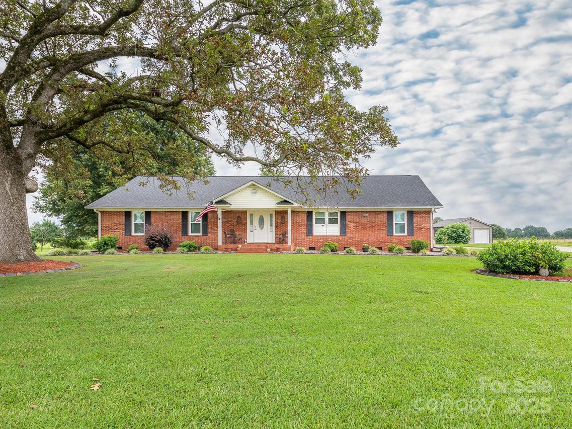 1061 Old Peachland Rd., Marshville, NC 28103